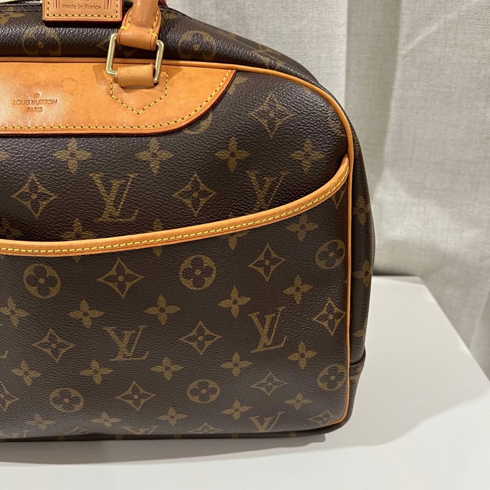 Louis Vuitton Deauville Bag Authentic Preloved Iconic Design Monogram Canvas - Picture 5 of 16